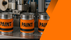 Image blogue de contenants de peinture étiquetés